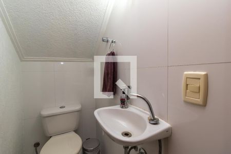 Casa à venda com 110m², 3 quartos e 2 vagasLavabo