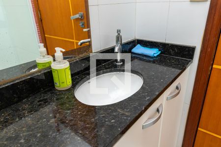 Casa à venda com 110m², 3 quartos e 2 vagasBanheiro 2