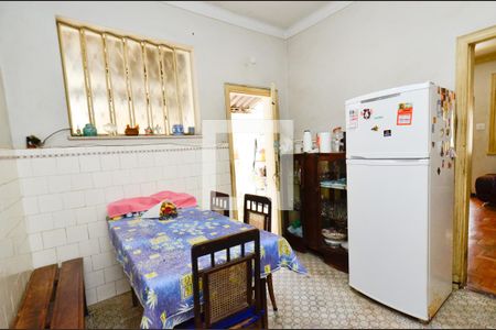 Casa à venda com 360m², 3 quartos e 3 vagasCozinha 