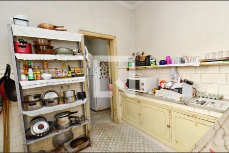 Casa à venda com 360m², 3 quartos e 3 vagasCozinha 