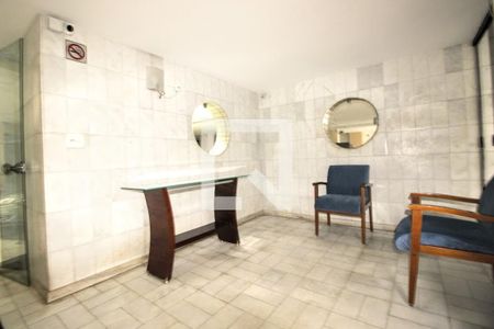 Apartamento à venda com 115m², 3 quartos e 2 vagasHall social