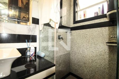 Apartamento à venda com 115m², 3 quartos e 2 vagasBanheiro