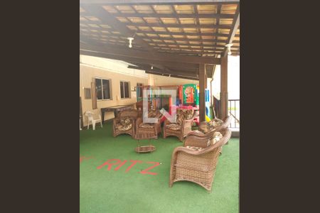 Apartamento para alugar com 49m², 2 quartos e 1 vaga Apartamento para alugar com 49m², 2 quartos e 1 vagaÁrea comum - Playground