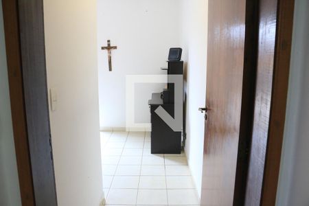 Casa à venda com 200m², 3 quartos e 2 vagasQuarto 3