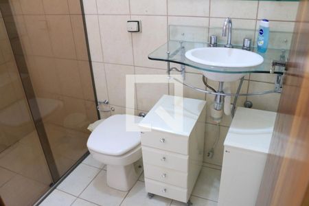 Casa à venda com 200m², 3 quartos e 2 vagasBanheiro Social