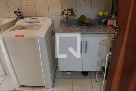 Casa à venda com 200m², 3 quartos e 2 vagasLavanderia