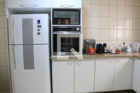 Casa à venda com 200m², 3 quartos e 2 vagasCozinha