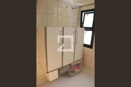 Casa à venda com 200m², 3 quartos e 2 vagasLavanderia