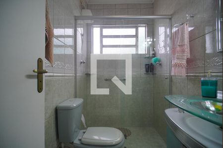 Casa à venda com 195m², 3 quartos e 2 vagas Casa à venda com 195m², 3 quartos e 2 vagasBanheiro da Suíte