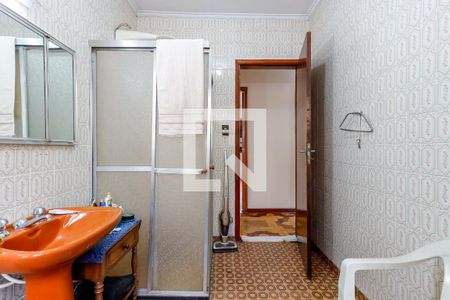 Casa à venda com 199m², 3 quartos e 9 vagasBanheiro