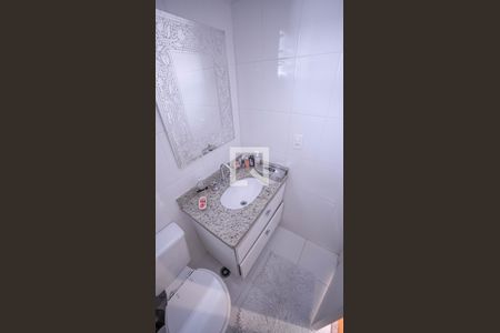 Apartamento à venda com 75m², 3 quartos e 2 vagasBanheiro 1