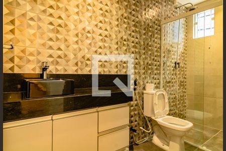 Casa à venda com 204m², 3 quartos e 1 vaga Casa à venda com 204m², 3 quartos e 1 vagaBanheiro
