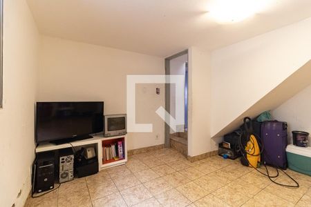 Casa à venda com 139m², 3 quartos e 2 vagas Casa à venda com 139m², 3 quartos e 2 vagasQuarto 3