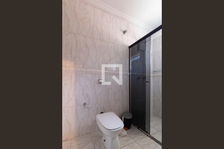 Casa à venda com 232m², 2 quartos e 3 vagasBanheiro Suite 1