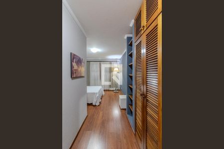 Casa à venda com 450m², 3 quartos e 3 vagasSuite 2