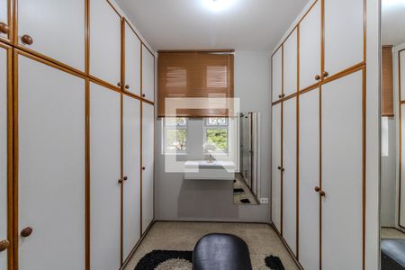 Casa à venda com 450m², 3 quartos e 3 vagasSuite 1