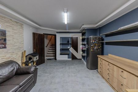 Casa à venda com 450m², 3 quartos e 3 vagasÁrea de Serviço