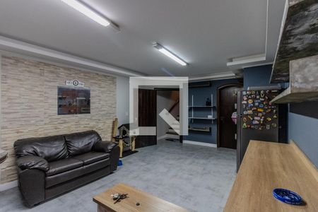 Casa à venda com 450m², 3 quartos e 3 vagasÁrea de Serviço