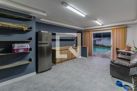 Casa à venda com 450m², 3 quartos e 3 vagasÁrea de Serviço