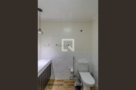 Casa à venda com 450m², 3 quartos e 3 vagasBanheiro da Suíte 3