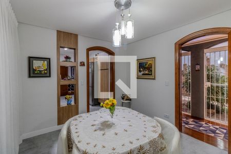 Casa à venda com 450m², 3 quartos e 3 vagasCopa