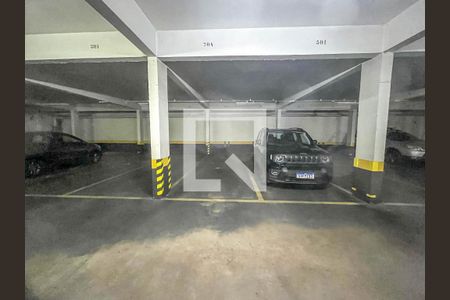 Apartamento à venda com 107m², 3 quartos e 2 vagas Apartamento à venda com 107m², 3 quartos e 2 vagasGaragem