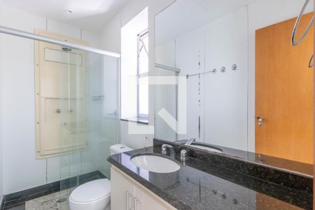 Apartamento à venda com 107m², 3 quartos e 2 vagas Apartamento à venda com 107m², 3 quartos e 2 vagasBanheiro