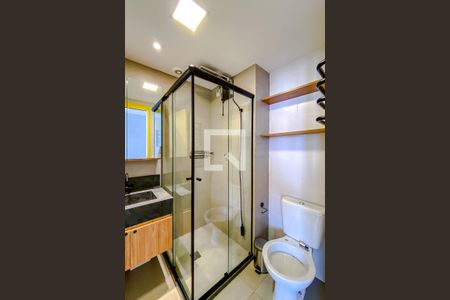 Banheiro de kitnet/studio para alugar com 1 quarto, 26m² em Brás, São Paulo
