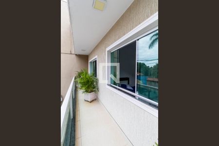 Casa à venda com 431m², 3 quartos e 2 vagas Casa à venda com 431m², 3 quartos e 2 vagasCasa 1 - Varanda da sala