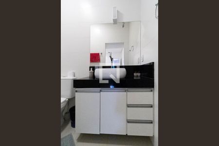 Casa à venda com 431m², 3 quartos e 2 vagas Casa à venda com 431m², 3 quartos e 2 vagasCasa 1 - Banheiro da suíte