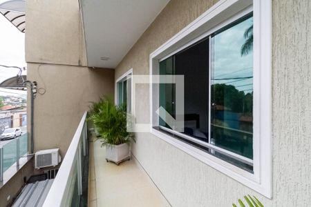 Casa à venda com 431m², 3 quartos e 2 vagas Casa à venda com 431m², 3 quartos e 2 vagasCasa 1 - Varanda da sala