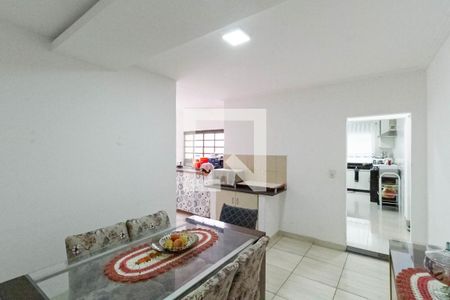 Casa à venda com 431m², 3 quartos e 2 vagas Casa à venda com 431m², 3 quartos e 2 vagasCasa 1 - Copa