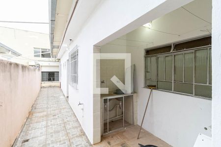 Casa à venda com 431m², 3 quartos e 2 vagas Casa à venda com 431m², 3 quartos e 2 vagasCasa 4 - Área de serviço
