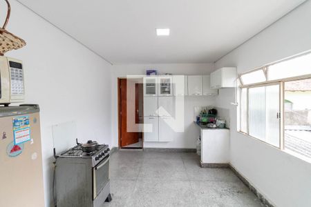 Casa à venda com 431m², 3 quartos e 2 vagas Casa à venda com 431m², 3 quartos e 2 vagasCasa 2 - Cozinha