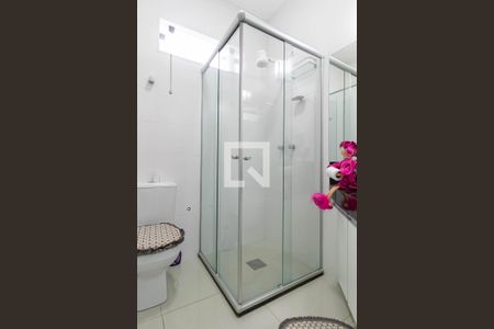 Casa à venda com 431m², 3 quartos e 2 vagas Casa à venda com 431m², 3 quartos e 2 vagasCasa 1 - Banheiro social