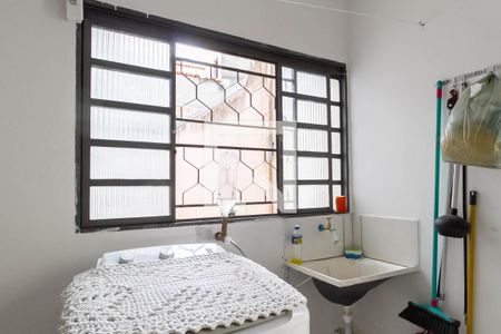 Casa à venda com 431m², 3 quartos e 2 vagas Casa à venda com 431m², 3 quartos e 2 vagasÁrea de serviço