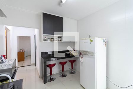 Casa à venda com 431m², 3 quartos e 2 vagas Casa à venda com 431m², 3 quartos e 2 vagasCasa 1 - Cozinha