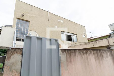 Casa à venda com 431m², 3 quartos e 2 vagas Casa à venda com 431m², 3 quartos e 2 vagasCasa 2 - Entrada