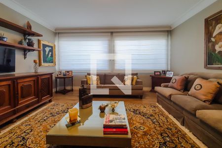 Casa à venda com 320m², 5 quartos e 4 vagassala