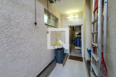 Casa à venda com 320m², 5 quartos e 4 vagasÁrea de Serviço