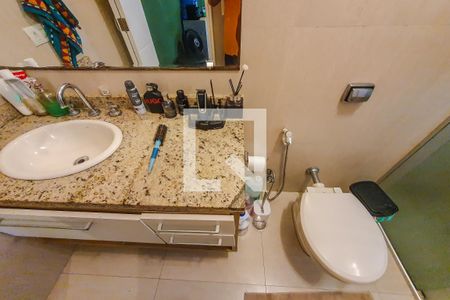 Casa à venda com 320m², 5 quartos e 4 vagasquarto 5 suite banheiro