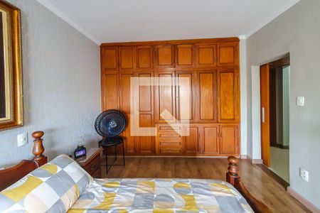 Casa à venda com 320m², 5 quartos e 4 vagasquarto 3 suite