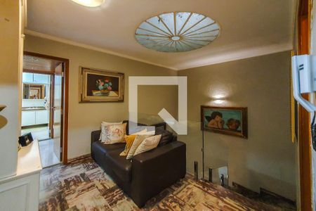 Casa à venda com 320m², 5 quartos e 4 vagascorredor