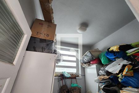 Apartamento à venda com 215m², 3 quartos e sem vaga Apartamento à venda com 215m², 3 quartos e sem vagaQuarto de Serviço