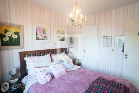 Apartamento à venda com 197m², 3 quartos e 2 vagas Apartamento à venda com 197m², 3 quartos e 2 vagasQuarto 1