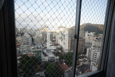 Apartamento à venda com 197m², 3 quartos e 2 vagas Apartamento à venda com 197m², 3 quartos e 2 vagasVista do Quarto 3