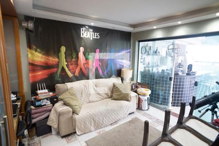Apartamento à venda com 197m², 3 quartos e 2 vagas Apartamento à venda com 197m², 3 quartos e 2 vagasÁrea comum