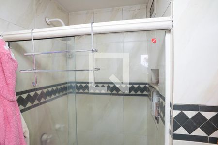 Apartamento à venda com 197m², 3 quartos e 2 vagas Apartamento à venda com 197m², 3 quartos e 2 vagasBanheiro Quarto 1