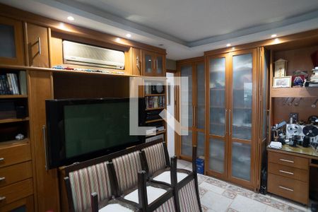 Apartamento à venda com 197m², 3 quartos e 2 vagas Apartamento à venda com 197m², 3 quartos e 2 vagasÁrea comum