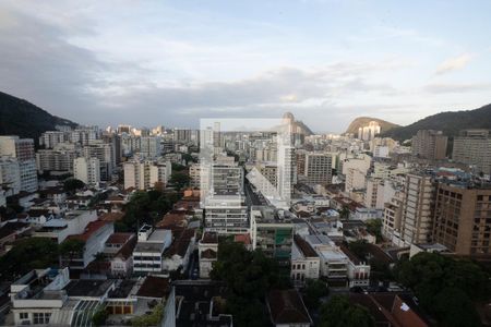 Apartamento à venda com 197m², 3 quartos e 2 vagas Apartamento à venda com 197m², 3 quartos e 2 vagasVista